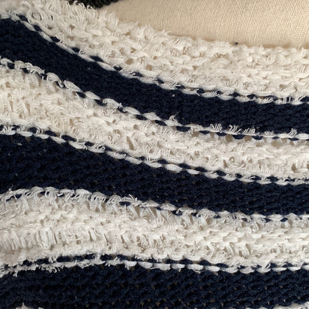 🌺ANTHROPOLOGIE BOATNECK CROCHET SWEATER🌺 - Picture 2 of 6